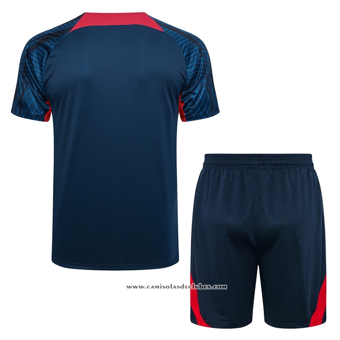 Fato de Treino
 Paris Saint-Germain 2023/24 Manga Curta
 Azul
 - Calcas Curta
